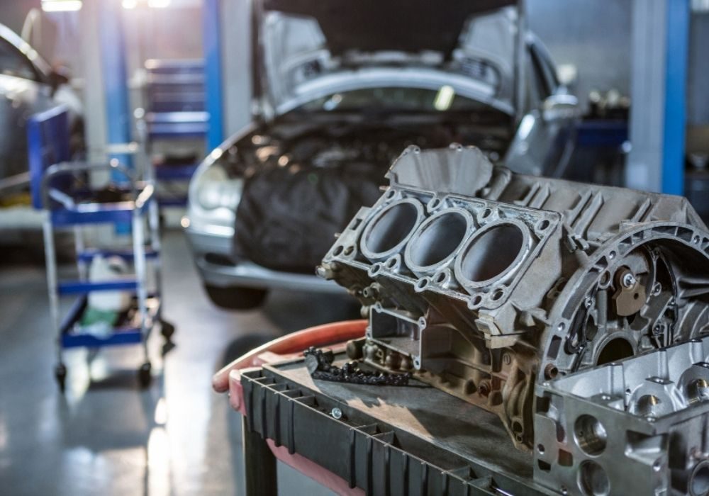 car-parts-repair-garage